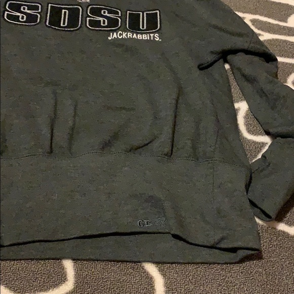 SDSU sweatshirt - Picture 3 of 3